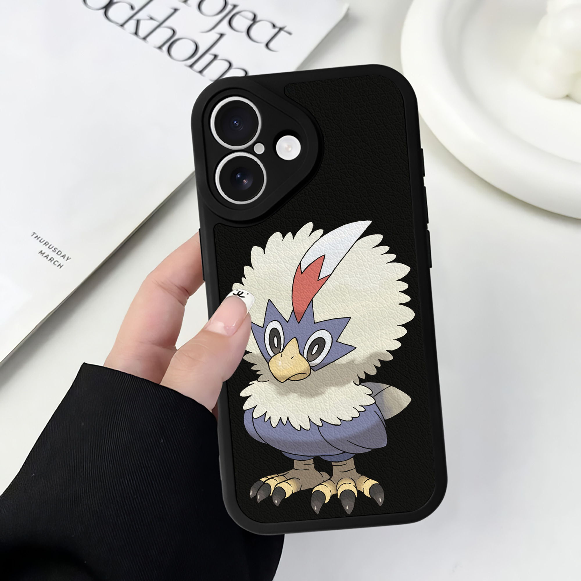 （画像用） ポケットモンスター Pokémon 【iPhone 16シリーズ対応】シリコンスマホケース（レザー調） 材質：シリコン